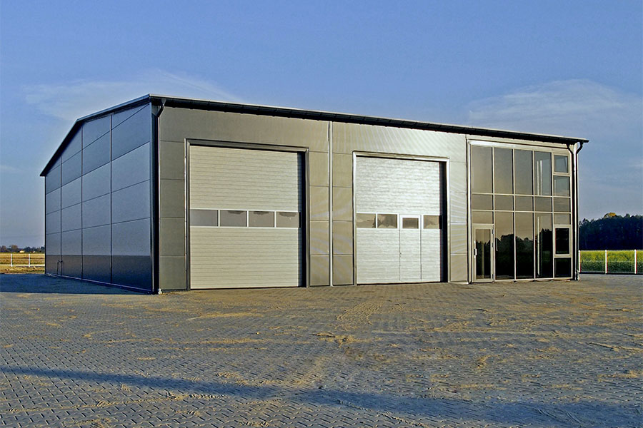 Hale garażowe ocieplane a ochrona pojazdów przed wilgocią i mrozem